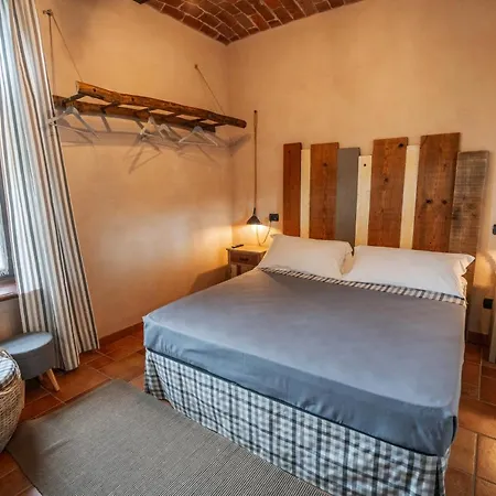 Gilda E I Suoi Amici 内维